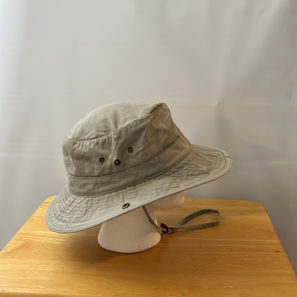 𝅺DPC Sun hat 100% , tan , chin strap, in good condition - Picture 4 of 7